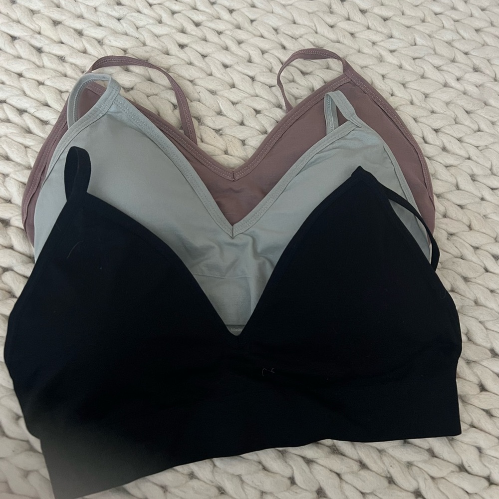 Amazon Seamless V-Neck Bralette Trio — Black, Sage, Mauve